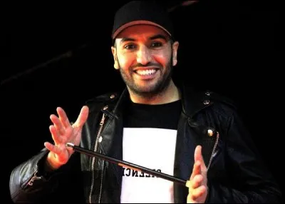 Quel magicien s'est fait connaître grâce aux émissions de télévision suivantes : le "Morning Live", le "Burger quiz" et "Les Agités du bocal" ?