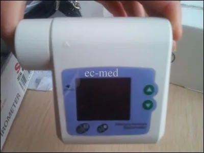 Quel appareil permet de mesurer le souffle (capacité pulmonaire d'un individu) ?