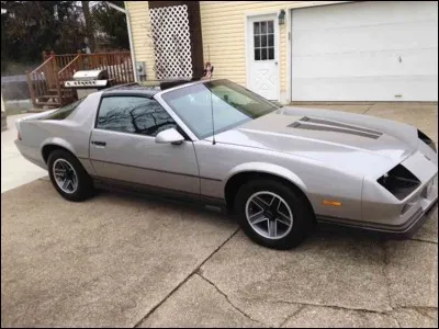 Complétez ce modèle Camaro Z...