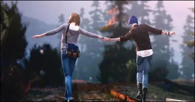 Maxine était l'amie d'enfance de Chloé.