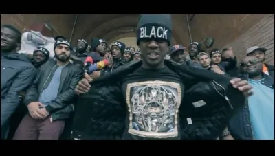 Complétez les paroles du 1er couplet : 
Dites-leur qu'ils commencent par la (...) zone, là où l'homme tu ne peux pas le raisonner.