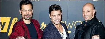 Combien de mousquetaires apparaissent sur cette image ?