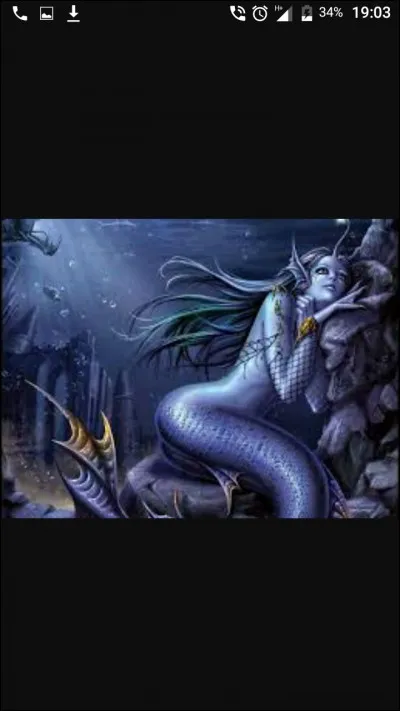 Quel est ta place dans ton groupe d'ami(e)s ?