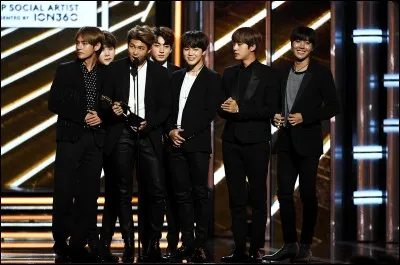 À quel superbe show américain les BTS ont-ils gagné un Awards ?