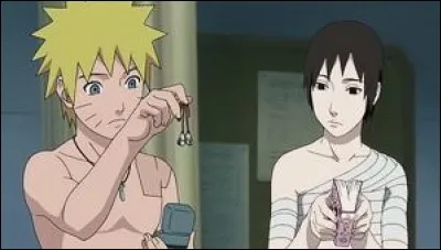 Quel objet offre Kakashi à Naruto en guise de cadeau de rétablissement ?