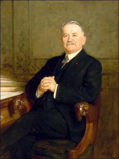 Quel homme politique, président de la République française de 1924 à 1931, est né le 1er août 1863 ?