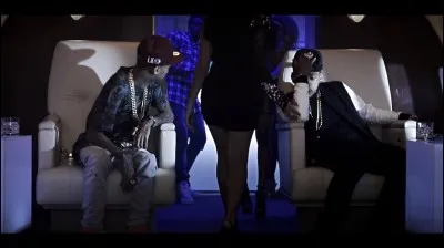 Qui sont les 2 autres chanteurs qui chantent "Main Chick" en featuring avec Kid Ink ?