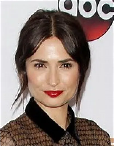 Comment s'appelle-t-elle ?