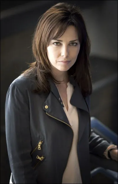 Comment la mère de Clary est-elle morte ?