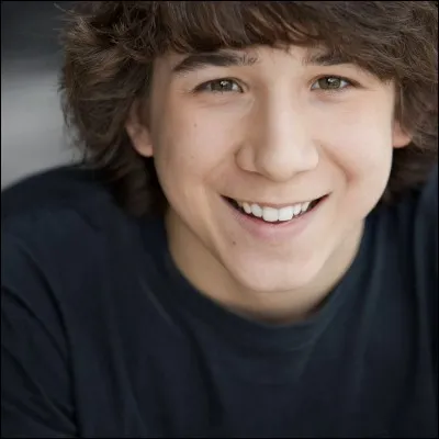 Quel est le prénom de ce garçon ?