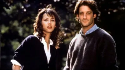 Quelle actrice donne la réplique à Vincent Lindon dans le film "L'Etudiante", sorti en 1988 ?