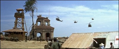 De quelle couleur sont les Bérets dans ce film sur la guerre du Vietnam réalisé et interprété par John Wayne ?