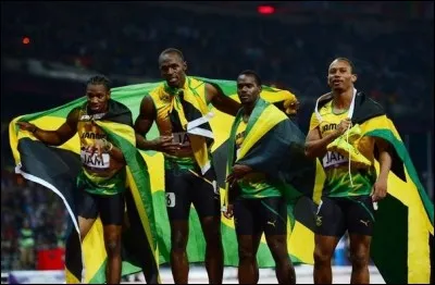 Lors de la même compétition à quelle position se classe la Jamaïque sur l'épreuve du 4 × 100 mètres, associée à Marvin Anderson, Nesta Carter, Asafa Powell et Usain Bolt ?