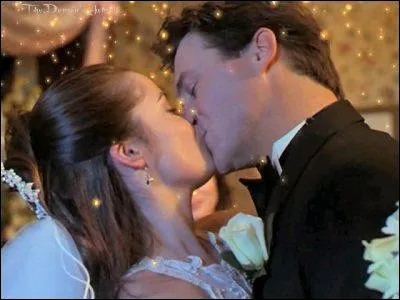 Avec qui Piper se marie-t-elle ?