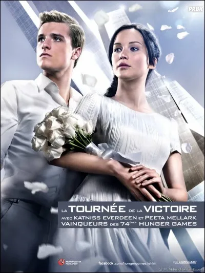 Comment le Capitole surnomme-t-il Katniss et Peeta ?