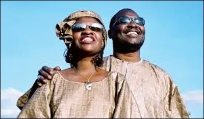 Au Mali, d'après Amadou et Mariam, quel est le jour de mariage à Bamako ?