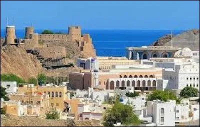 Quelle est la capitale d'Oman ?