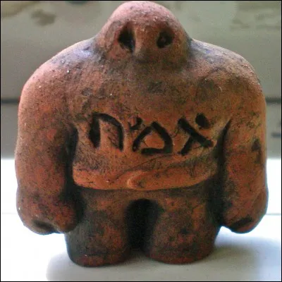 Dans quelle ville fut créé, selon la légende, le Golem du rabbin Loew ?