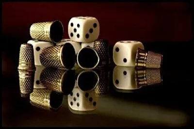 D - Un "digitabuphile" collectionne des dés à jouer.