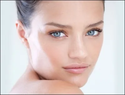 Selon toi, as-tu un beau teint ?