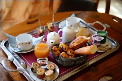 Serais-tu aux petits soins de ton copain ?