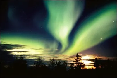 Le vent solaire - De quoi est-il fréquemment responsable ?