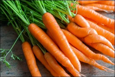 Je suis un temple à degrés des anciens Mésopotamiens, en forme de pyramide. Comment m'écrivez-vous ?