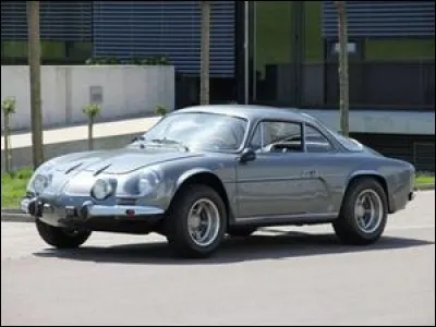 Quel est ce joli coupé ?