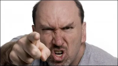 Un de vos amis se fait attaquer, racketter ou a des problèmes.
Que fais-tu ?