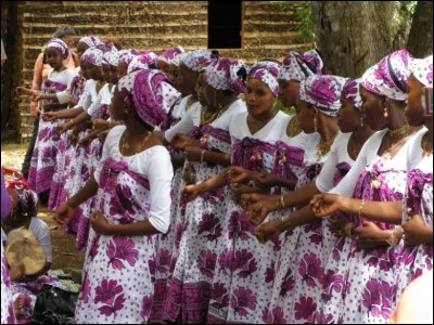 Que désigne le nom de "m'biwi" à Mayotte ?