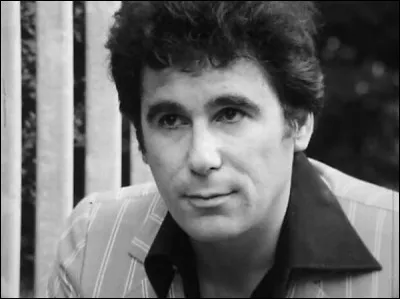 " Elle voulait un enfant moi je n'en voulais pas mais il lui fut pourtant facile avec ses arguments de te faire un papa XXX ma fille ... Et te voil&agrave; et me voici moi moi j'ai trente ans, toi, six mois on est nez &agrave; nez, les yeux dans les yeux quel est le plus &eacute;tonn&eacute; des deux ?..." : quel est le pr&eacute;nom de la fille de Claude Nougaro ?