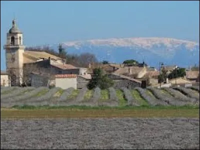 Je vous emmène maintenant en Drôme provençale à la découverte des Granges-Gontardes. Nous serons en région ...