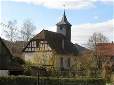 Commune du Grand-Est frontalière avec l'Allemagne, dans le parc naturel régional des Vosges du Nord, Obersteinbach se situe dans le département ...