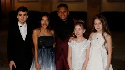 Pour quelle association se battent les Kids United ?