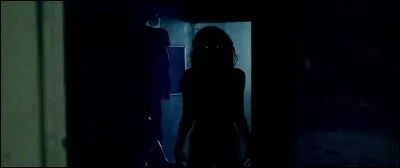 Quand tu es tout(e) seul(e), dans le noir, à quoi penses-tu ?