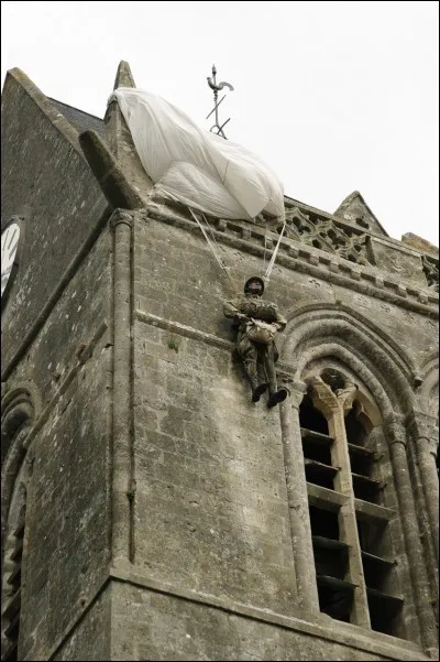 Sainte-Mère l'Eglise !