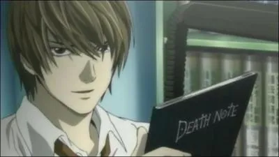 Le personnage principal de Death note, il est aussi appellé Kira :