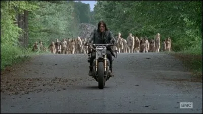 Tu es pris au pi&egrave;ge par une horde.Quelle est ta r&eacute;action ?