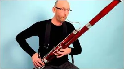 La femme du chef d'orchestre a fait mander le basson.