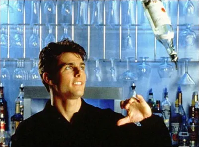 Quel acteur est &agrave; l'affiche du film "Cocktail", sorti en 1988 ?