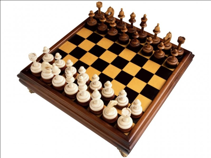 Loisirs - Comment peut se déplacer la tour dans les échecs ?