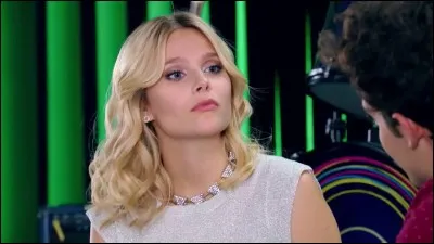 Quelle est la relation d'&Aacute;mbar et Luna ?