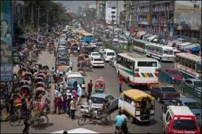 C'est l'une des villes avec la plus forte densité de population au monde ?