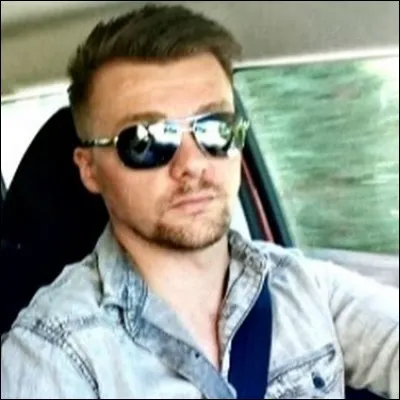 Comment s'appelle le papa ?