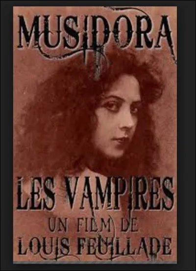 Elle fut révélée au public dans les années 1915-1916 à travers le personnage d'Irma Vep (anagramme de Vampires). 
Quel est ce costume lui ayant permis d'être consacrée première vamp du cinéma ?