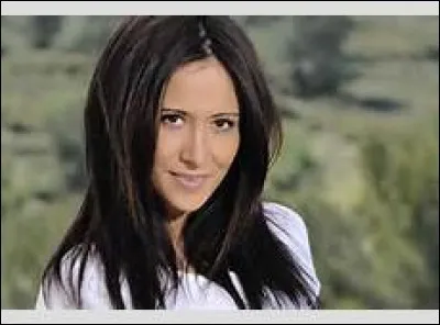 À qui Samia demande-t-elle de l'aide pour innocenter Anton ?