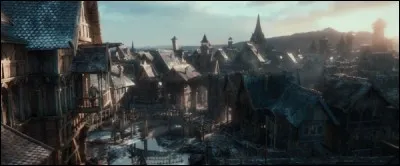 Quel est "l'autre" nom de Lacville ? (Laketown, pour les bilingue)