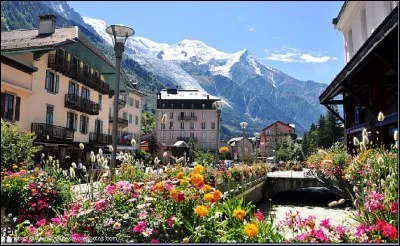 Comment appelle-t-on les habitants de Chamonix ?