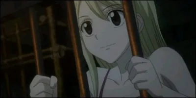 Gray accompagne Natsu pour aller délivrer Lucy, faite prisonnière.