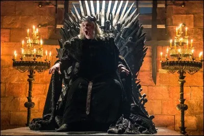 Qui conseilla au roi fou, lors de la rébellion de Robert, de ne pas ouvrir les portes de Port-Réal aux Lannisters ?